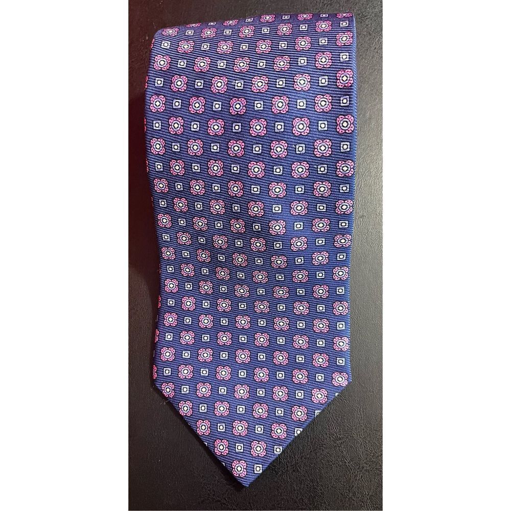 Brooks Brothers tie